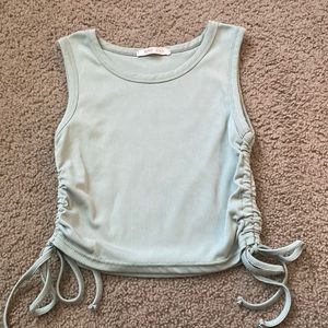 Romwe cinch side sleeveless crop top